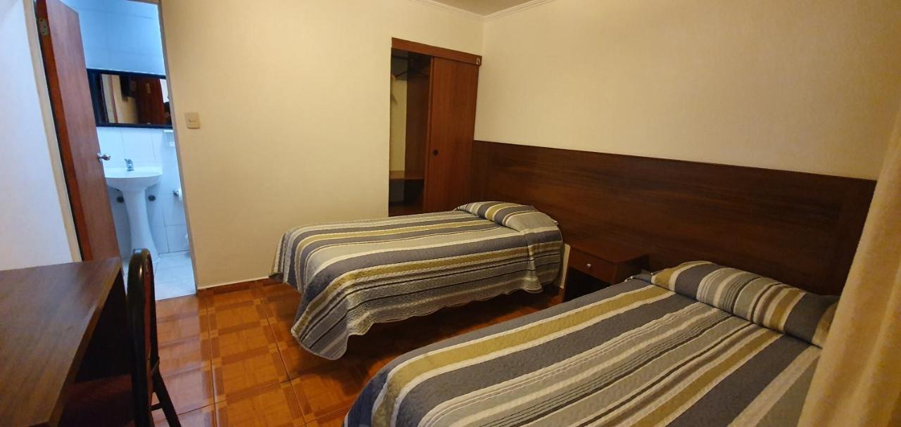 Hostal El Loa カラマ エクステリア 写真